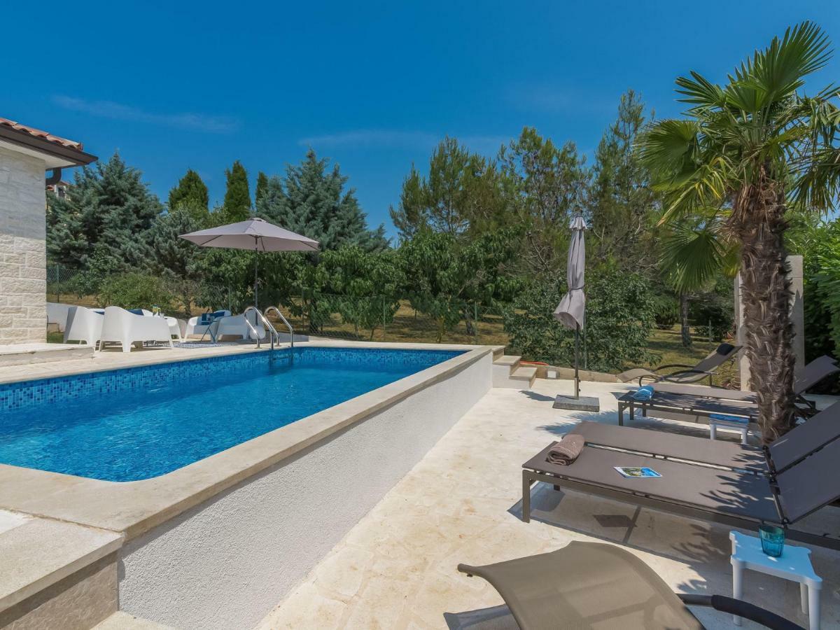 Holiday Home Villa Joy By Interhome Novigrad Istria Eksteriør billede