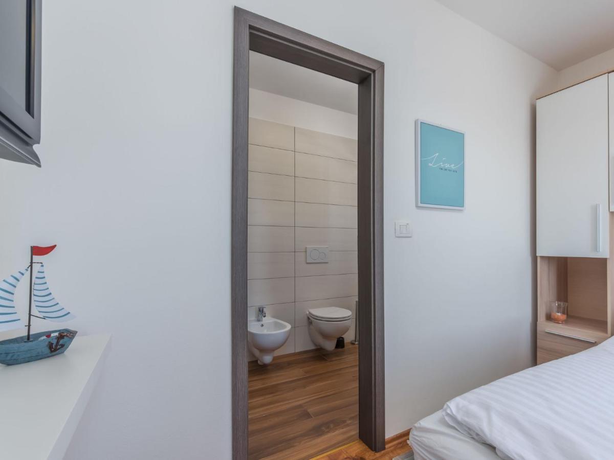 Holiday Home Villa Joy By Interhome Novigrad Istria Eksteriør billede
