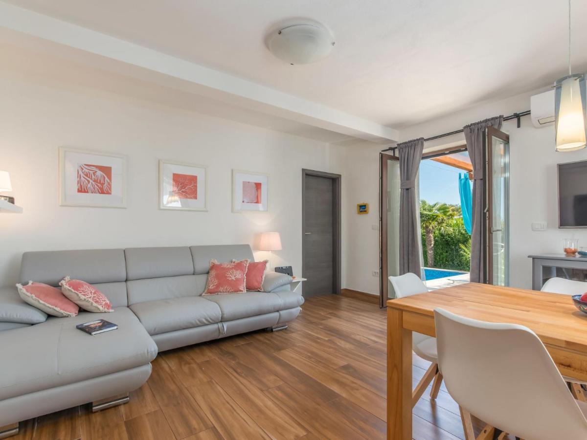 Holiday Home Villa Joy By Interhome Novigrad Istria Eksteriør billede